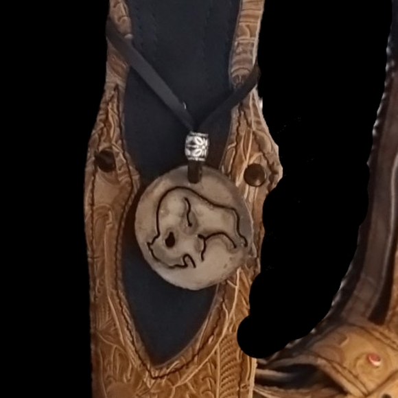 WhiteBuffaloCreations Leather Shoulder Sling Handcrafted One of A Kind - Picture 8 of 8